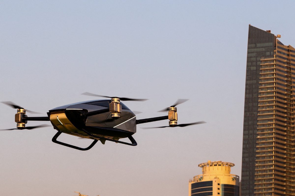 Chinese Company Xpeng’s Flying Car X2 Takes Off in First Public Flight in Dubai