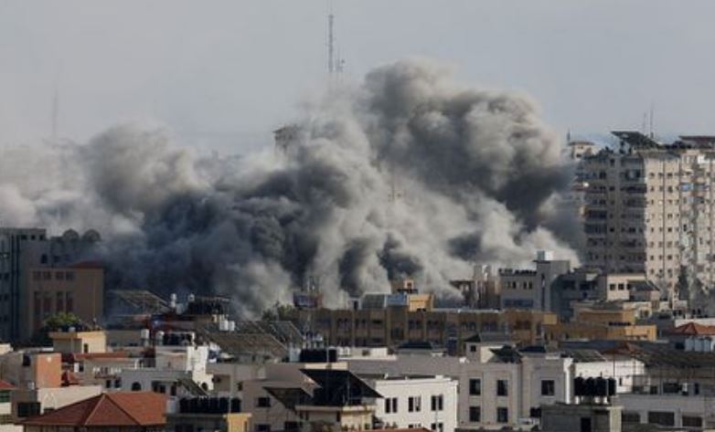 গাজায় ইসরায়েল পাল্টা বিমান হামলা: নিহত ১৬১