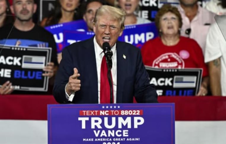 Trump calls Kamala Harris ‘lunatic’ in first rally since Biden exit