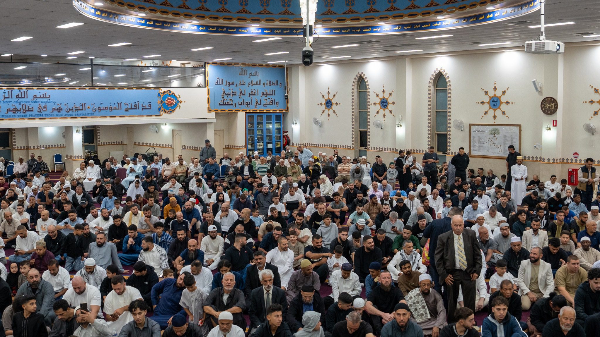 যেভাবে শুরু হয়েছিল মুসলমানদের মধ্যে যখন ঈদ উদযাপন