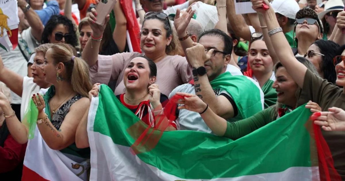 পর্যটক ভিসায় ইরানিদের প্রবেশ সাময়িকভাবে বন্ধ করছে অস্ট্রেলিয়া